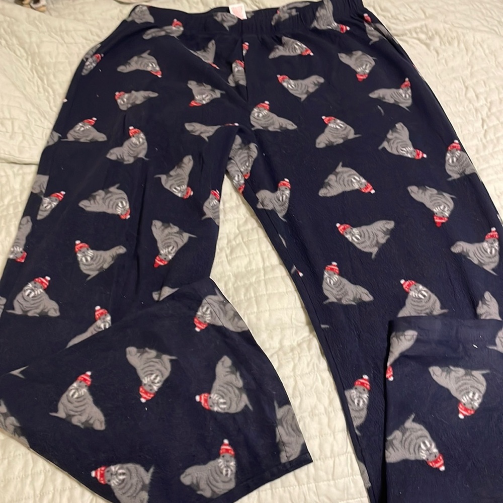 Men’s pajama pants